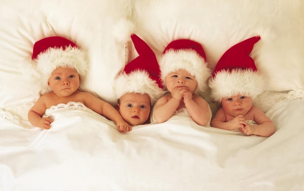 Santa babies background