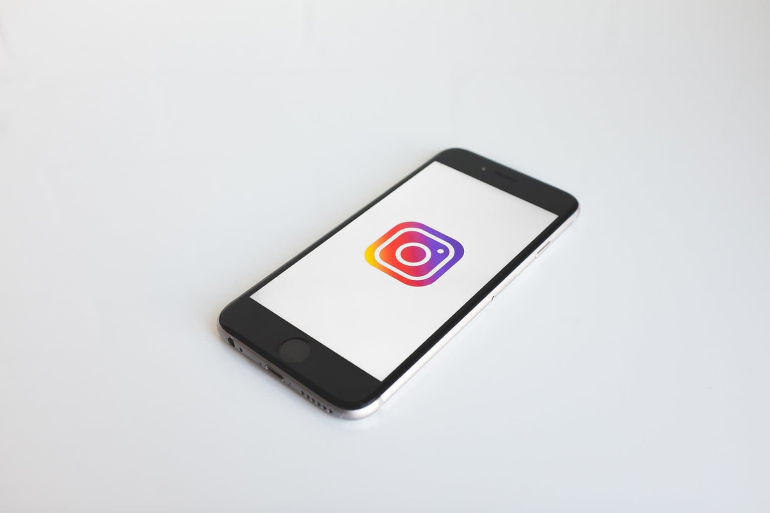 How to Download Instagram Video, Photos, IGTV & Reels