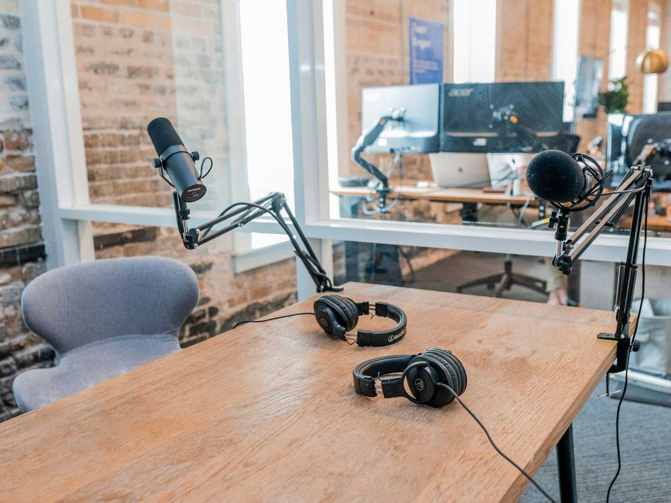 5 Tips for Creating the Perfect Podcast Experience: The Role of UX Design